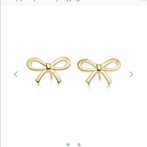 Authentic Tiffany bow earrings 18k yellow gold